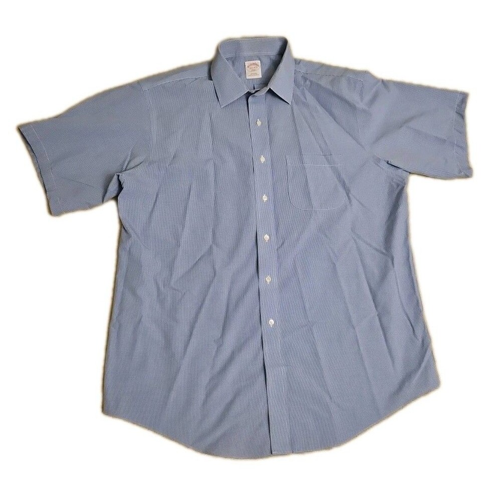 Brooks Brothers Classic 16.5 Light Blue Short Sleeve Non Iron All Cotton Minimal
